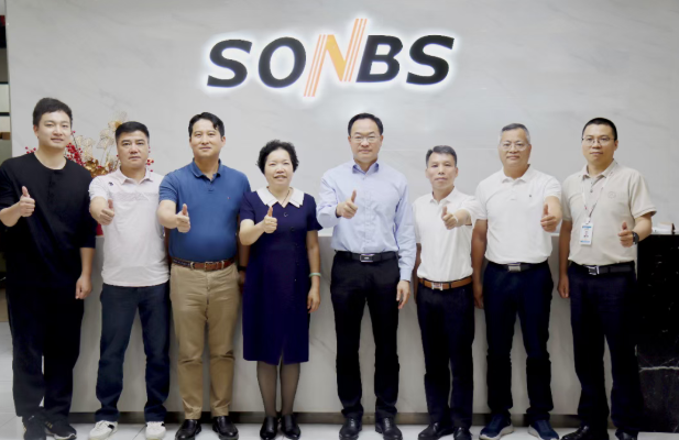 《春风入企，共话未来——番禺区政协与东环街道领导莅临k8凯发电子考察指导》